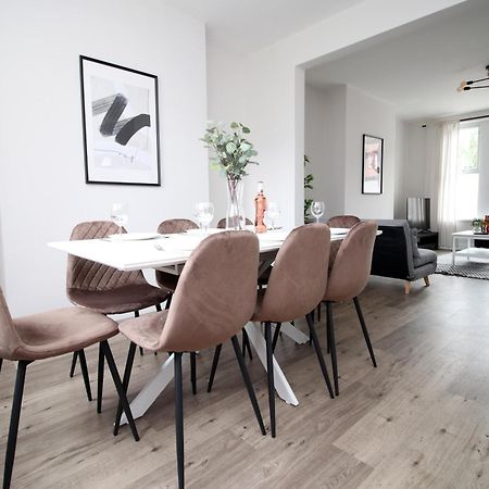 Large 5 Bedroom House - Harlequin Gardens By Ty Sa Cardiff Buitenkant foto