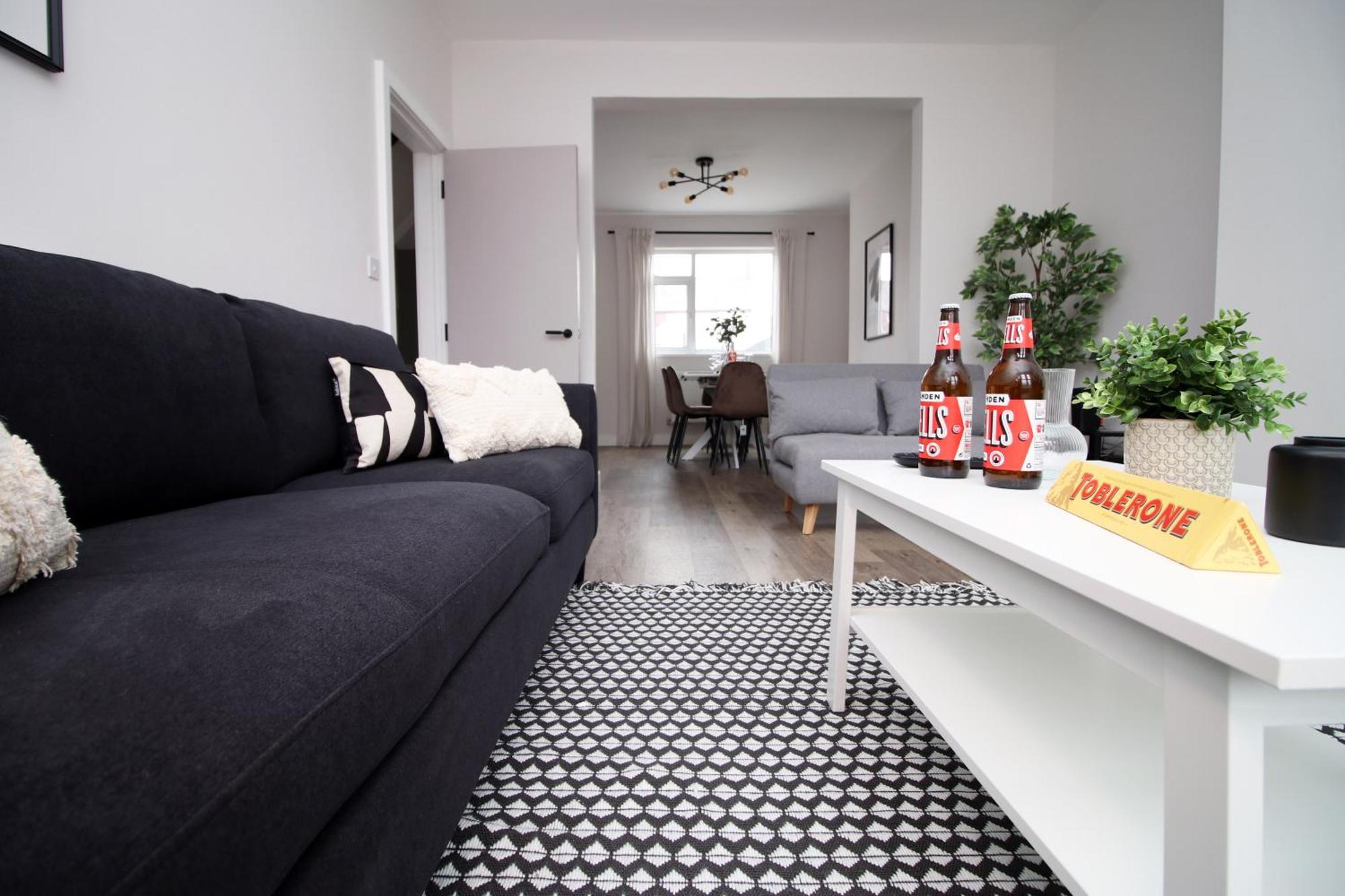 Large 5 Bedroom House - Harlequin Gardens By Ty Sa Cardiff Buitenkant foto
